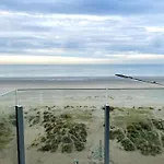 דירה Beachfront In ניופורט