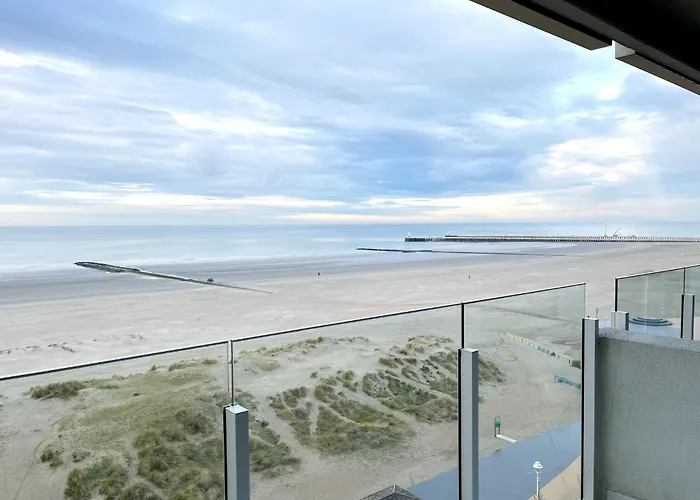 Апартаменты Beachfront In Ньивпорт